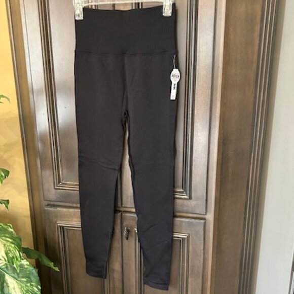 Victoria Secret's Pink Flip It Seamless Foldover Waistband Leggings - Picture 4 of 11